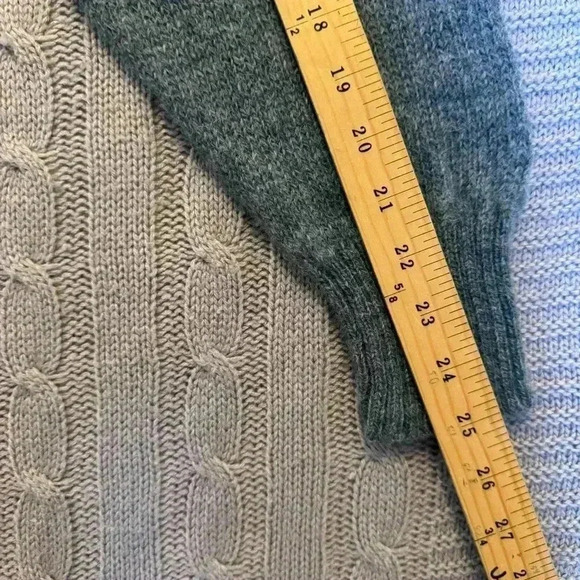 Stockbridge Sweater Mens Large Gray Wool Pullover V Neck - Picture 5 of 8